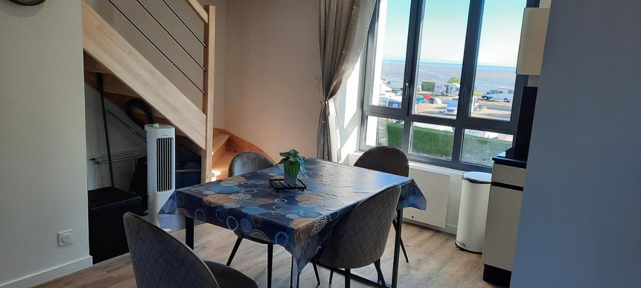 Les Appartements De La B Saint-Benoit-des-Ondes Ngoại thất bức ảnh
