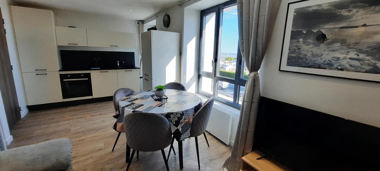 Les Appartements De La B Saint-Benoit-des-Ondes Ngoại thất bức ảnh