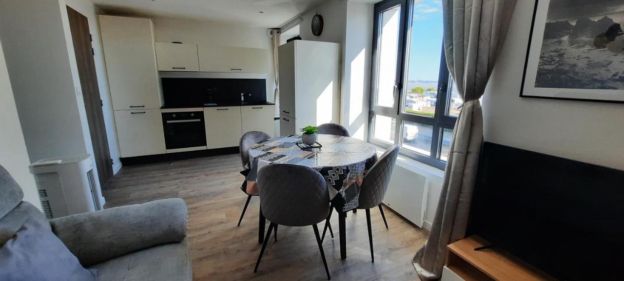Les Appartements De La B Saint-Benoit-des-Ondes Ngoại thất bức ảnh