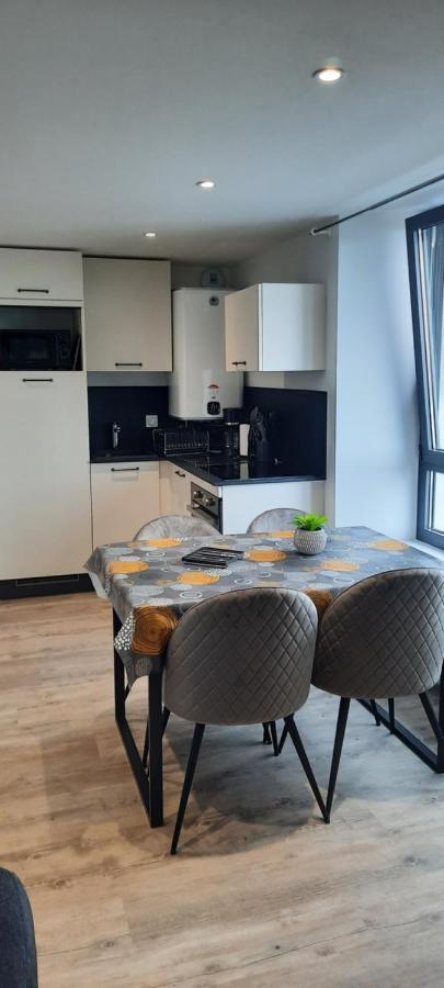 Les Appartements De La B Saint-Benoit-des-Ondes Ngoại thất bức ảnh
